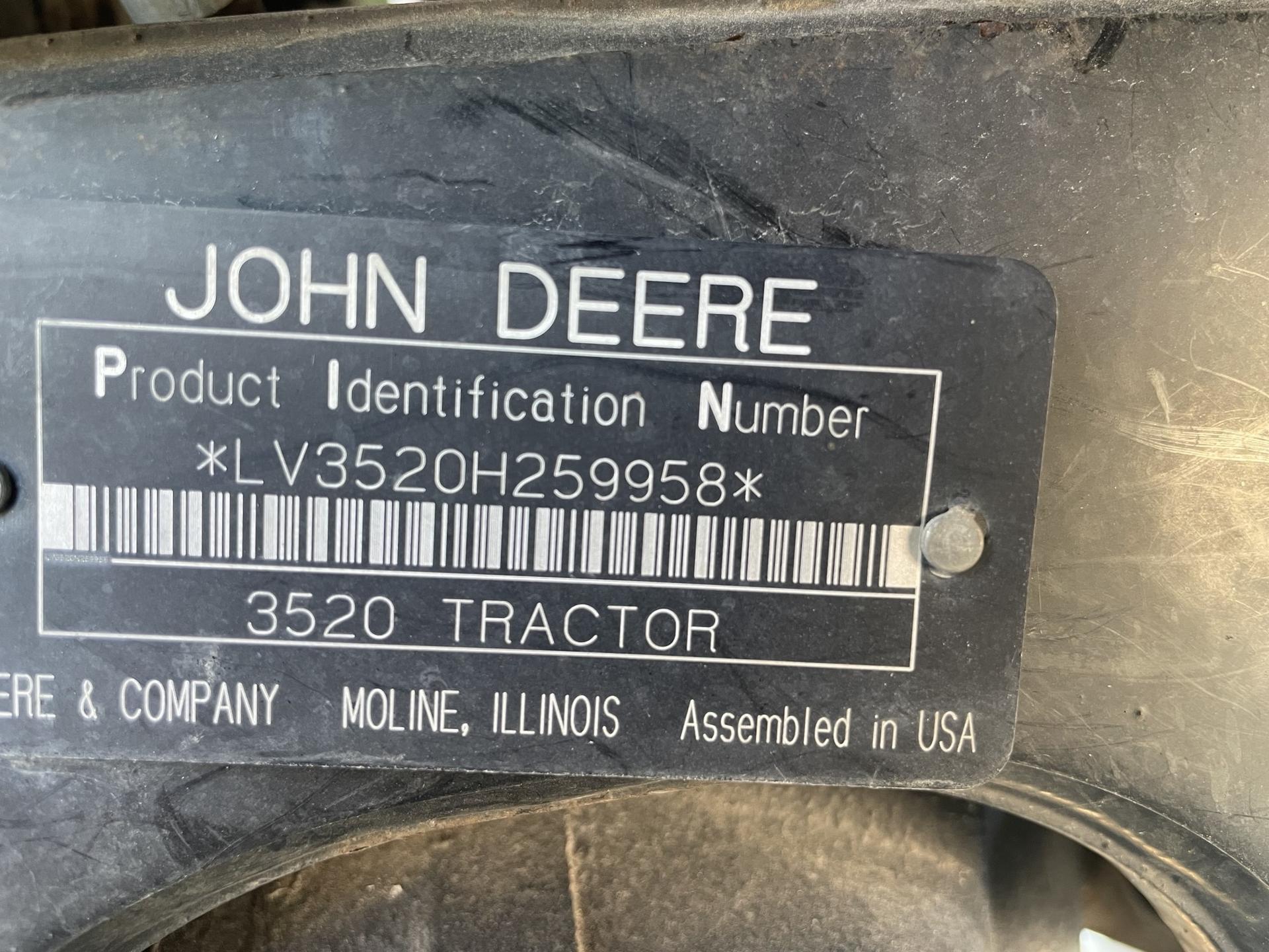 2006 John Deere 3520 Image