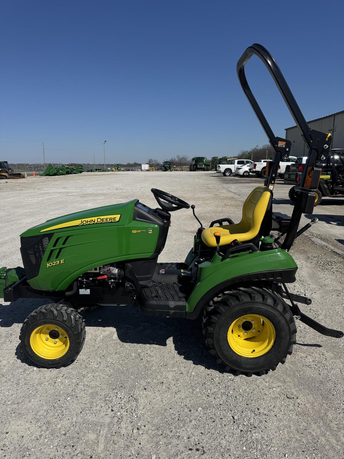 2019 John Deere 1023E Image