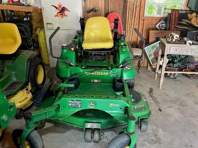 2010 John Deere Z710A Image