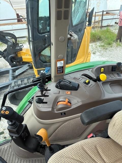 2023 John Deere 5115M Image