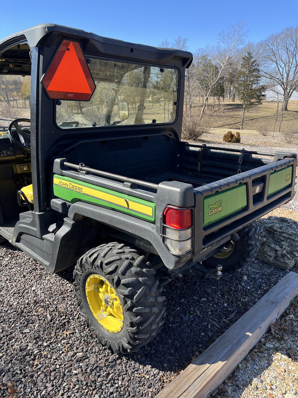2018 John Deere XUV 835M Image
