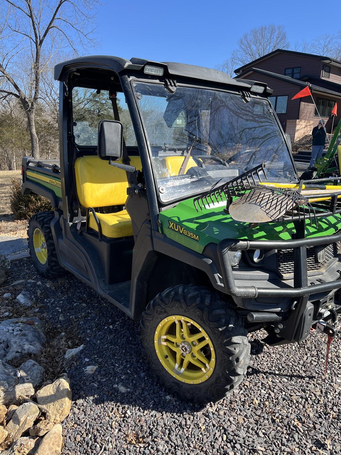 2018 John Deere XUV 835M Image