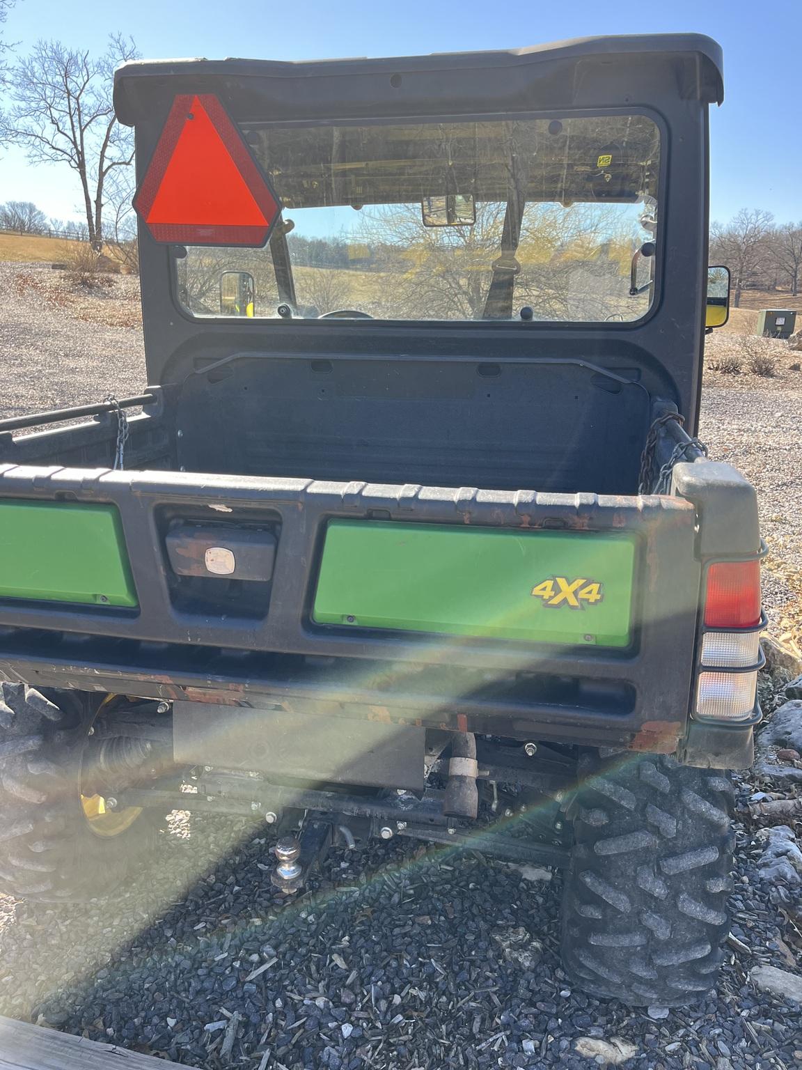 2018 John Deere XUV 835M Image