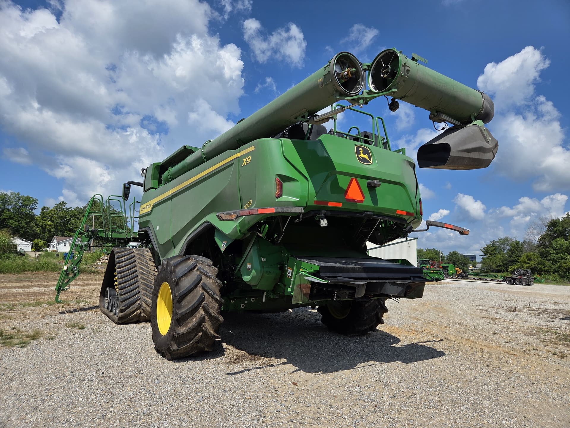 2023 John Deere X9 1000 Image