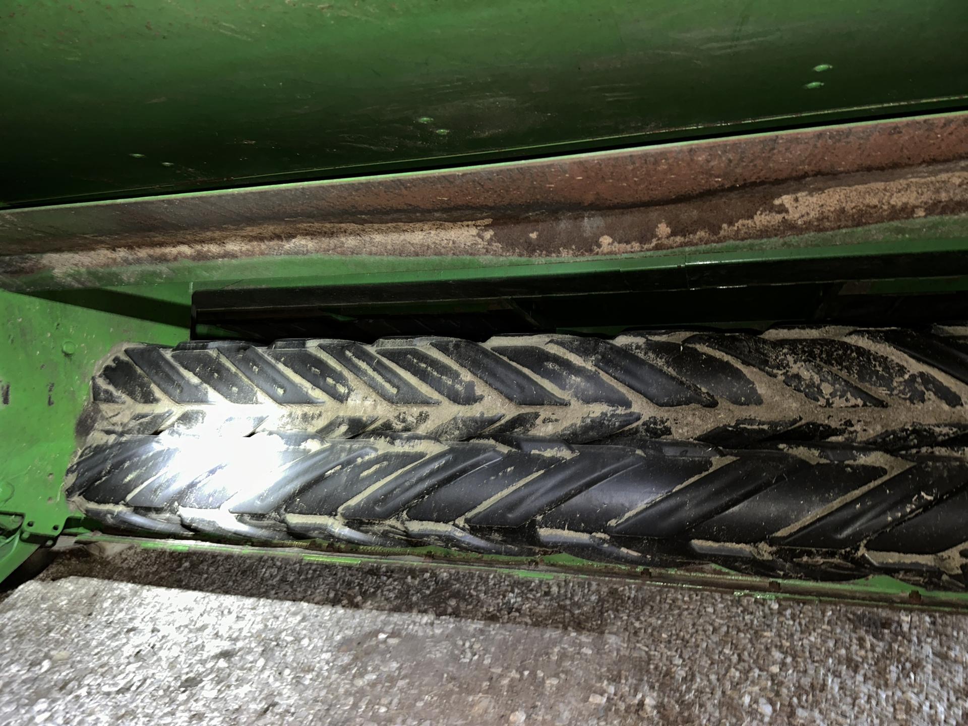 2020 John Deere 946 Image
