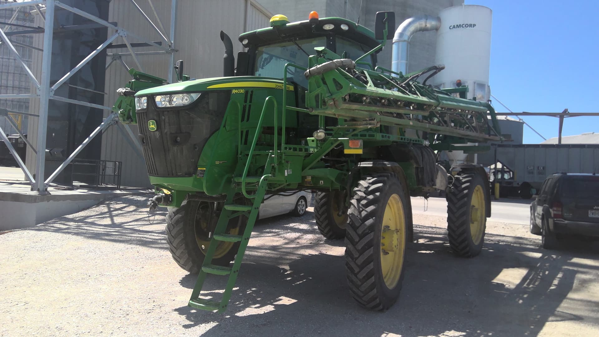 2020 John Deere R4030 Image