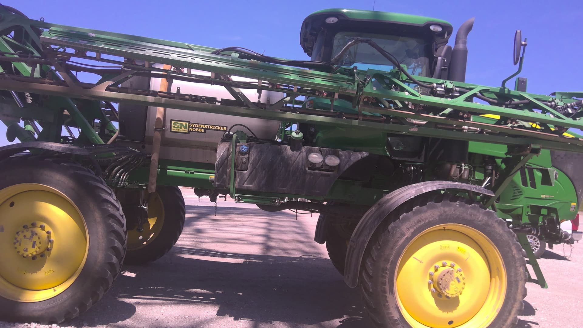 2020 John Deere R4030 Image