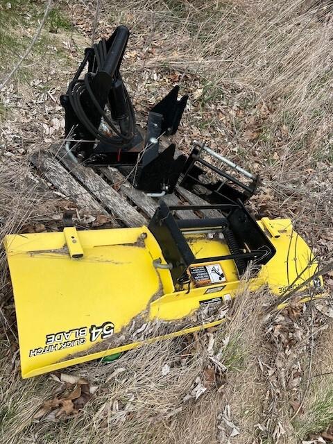 2013 John Deere 1025R Image