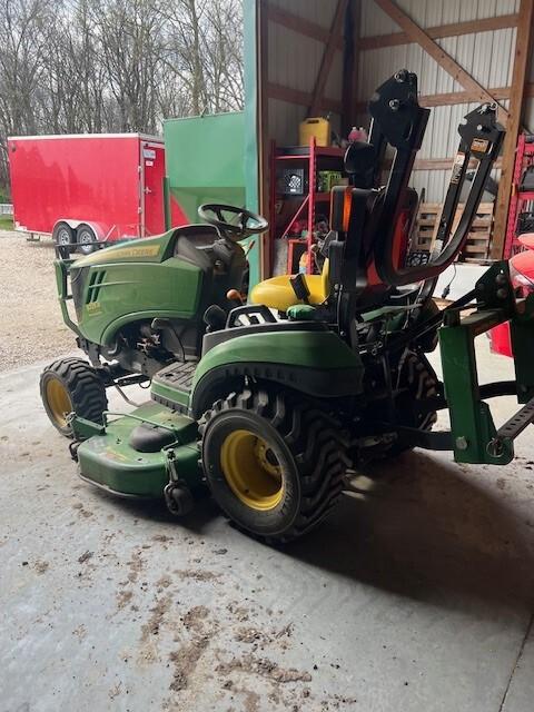 2013 John Deere 1025R Image