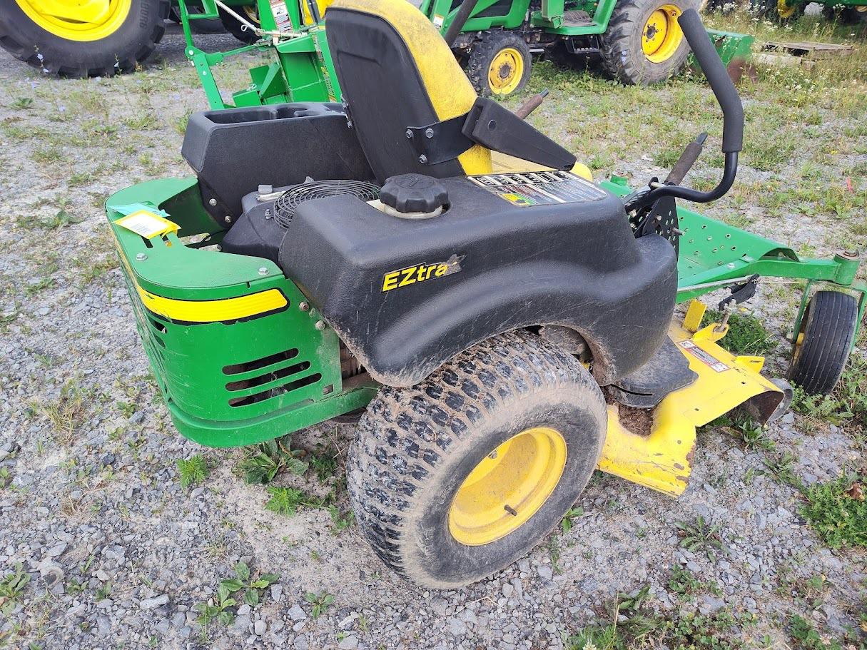 2009 John Deere Z445 Image