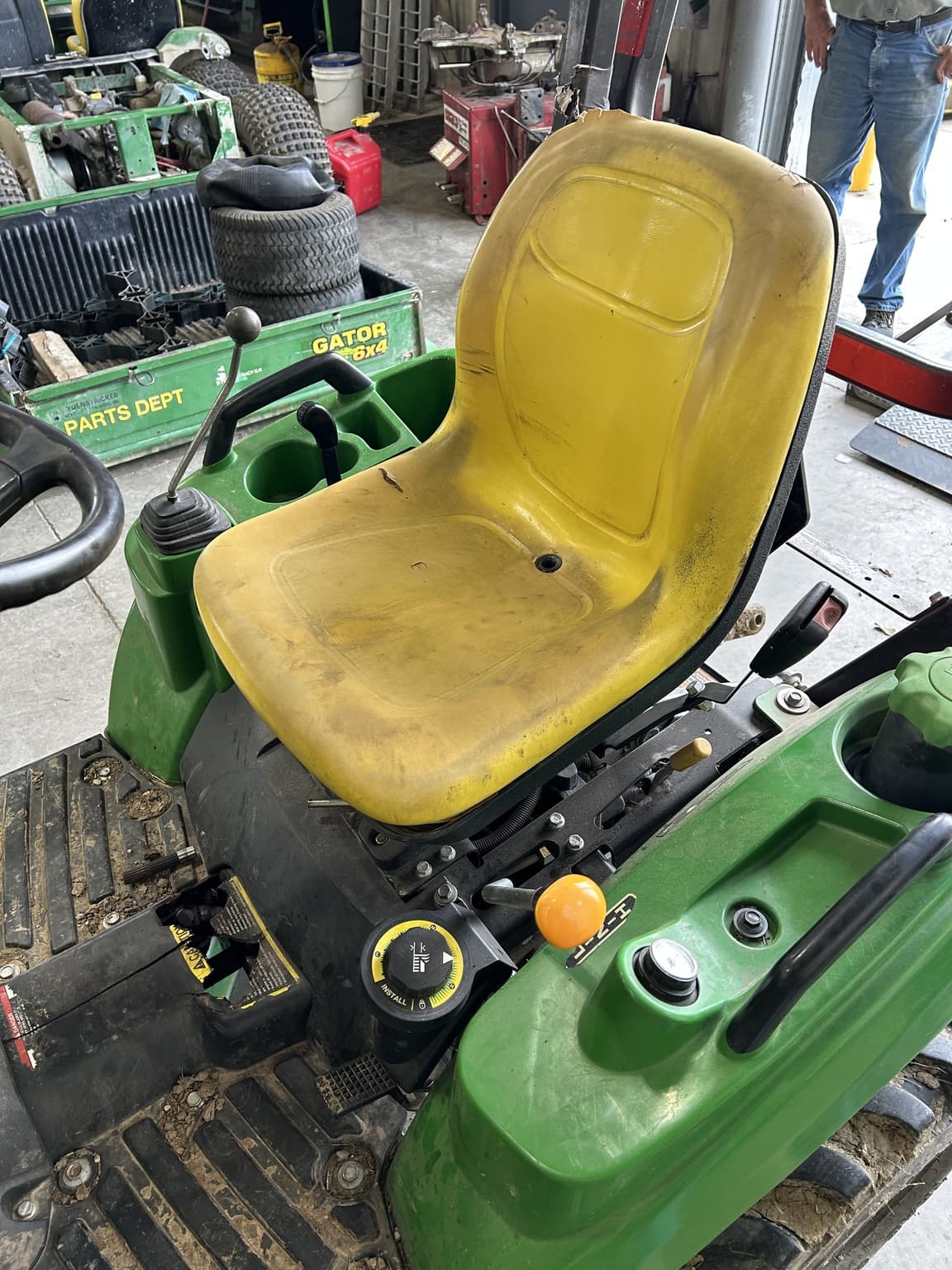 2015 John Deere 1023E Image