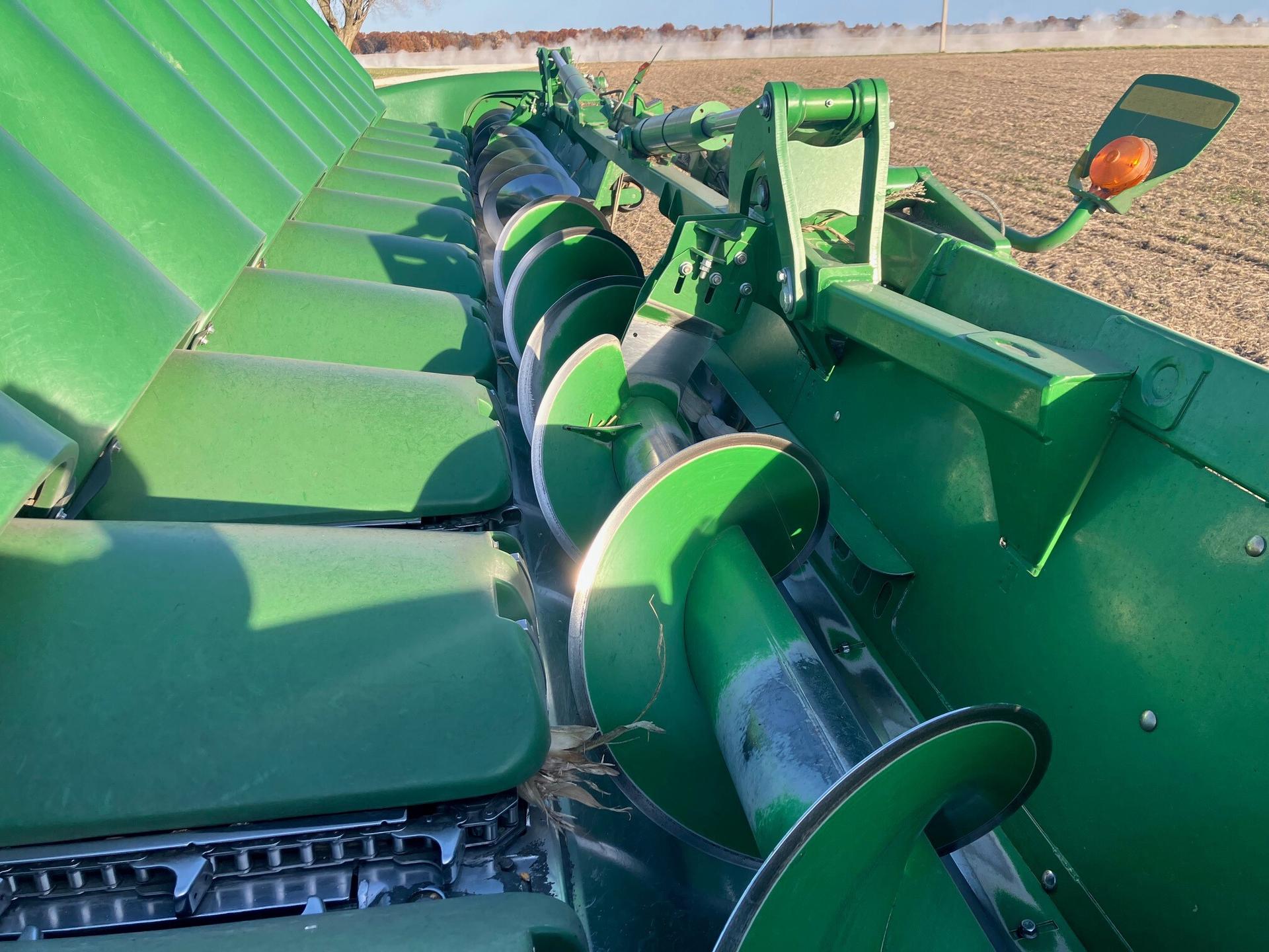 2020 John Deere 712FC Image