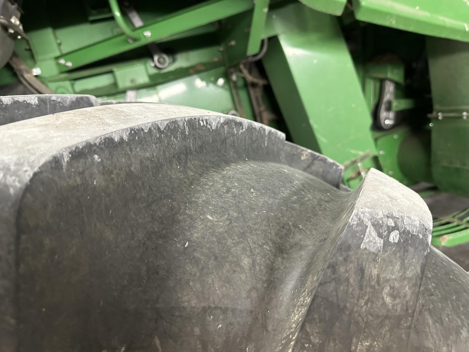 2014 John Deere S680 Image