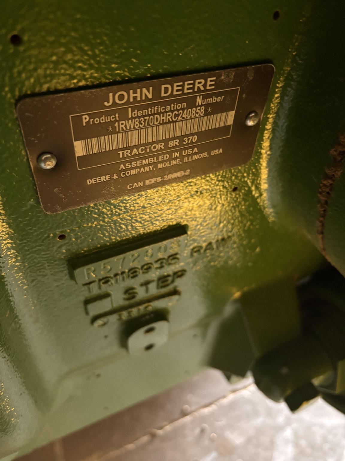 2024 John Deere 8R 370 Image