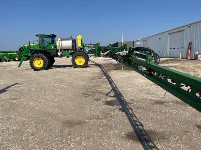 2020 John Deere R4038 Image