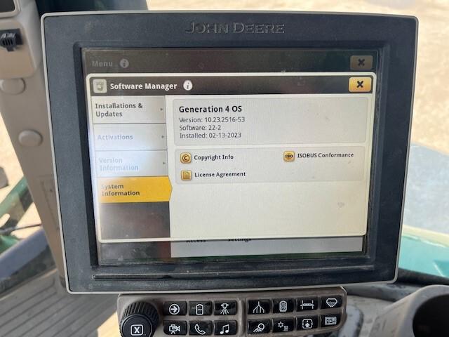 2020 John Deere R4038 Image
