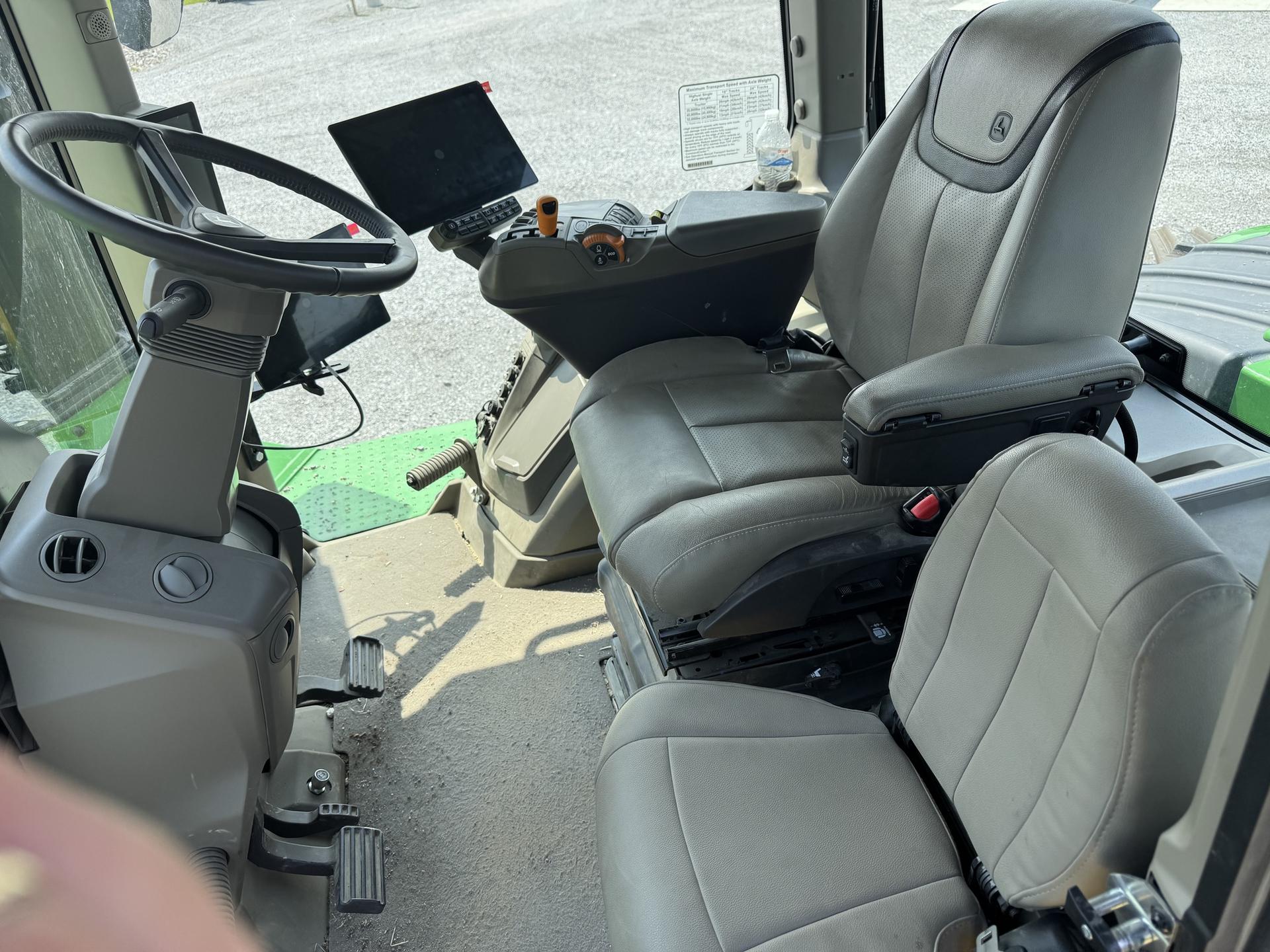 2024 John Deere 9RX 490 Image