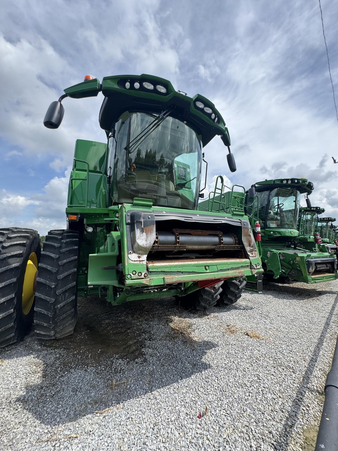 2018 John Deere S790 Image