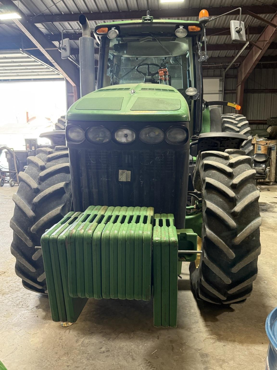 2009 John Deere 8330 Image