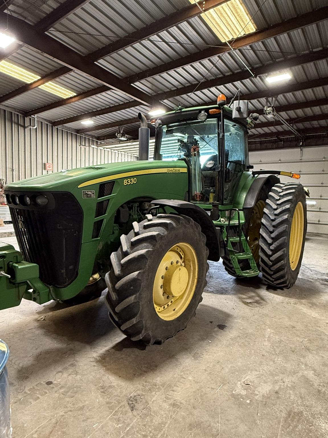 2009 John Deere 8330 Image
