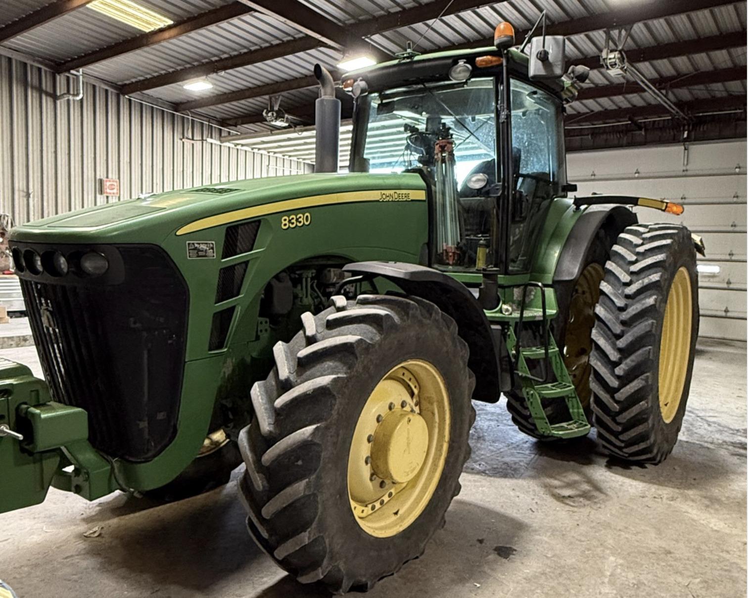 2009 John Deere 8330 Image