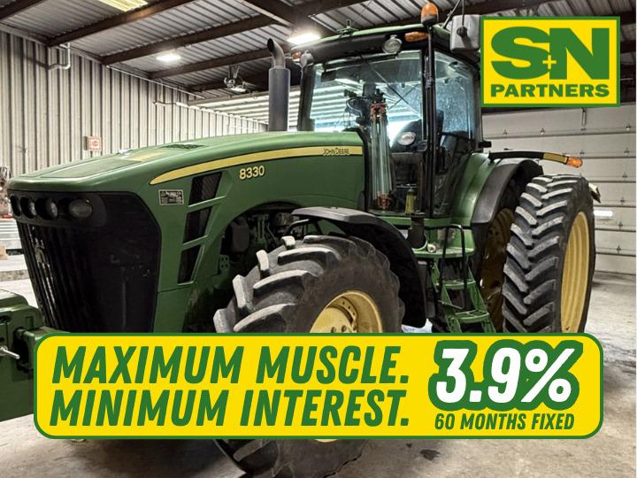 2009 John Deere 8330 Image