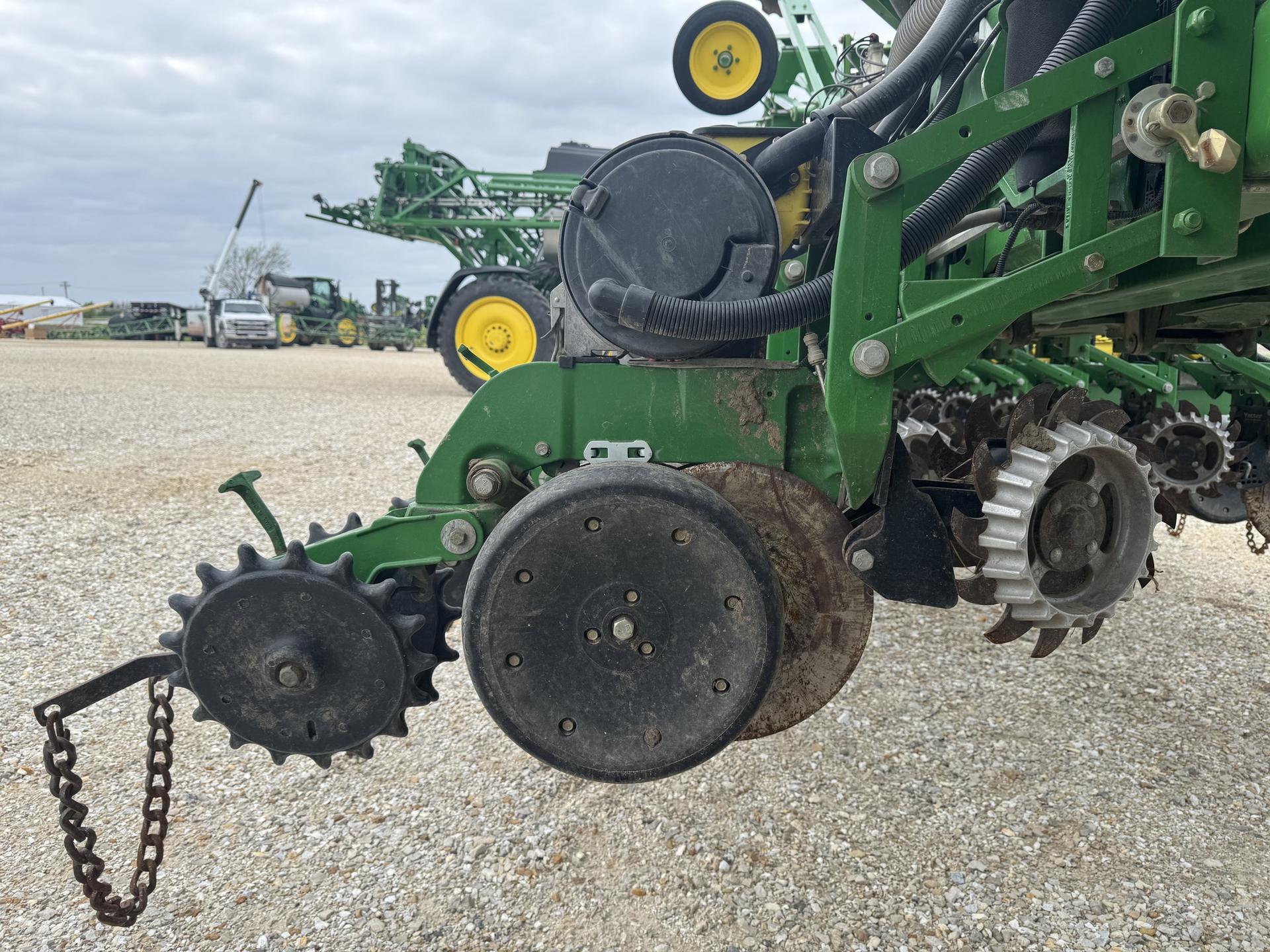 2011 John Deere 1770NT CCS Image
