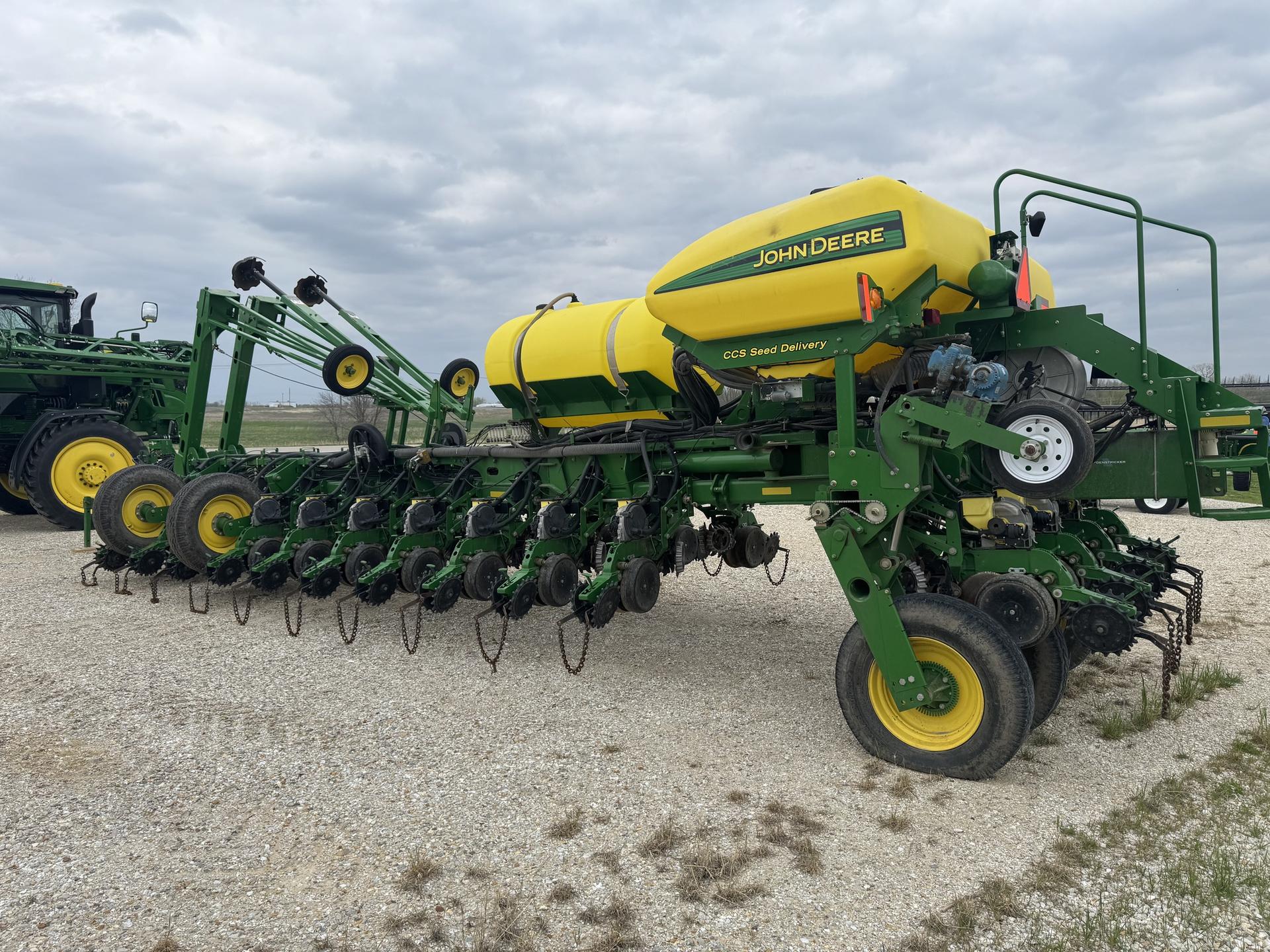 2011 John Deere 1770NT CCS Image