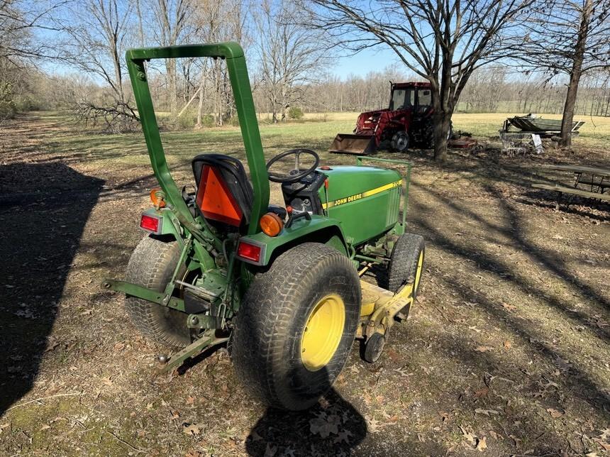 1993 John Deere 770 Image