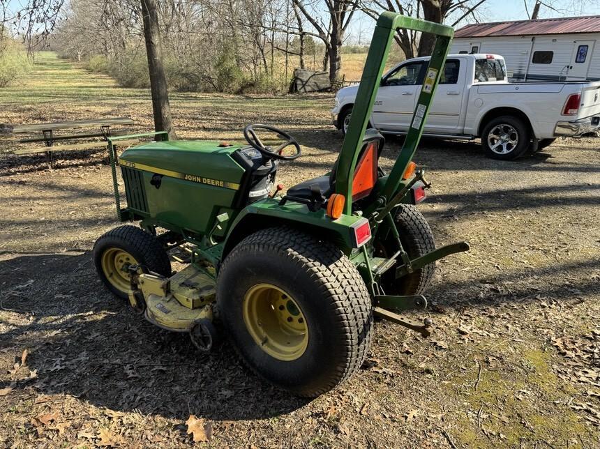 1993 John Deere 770 Image