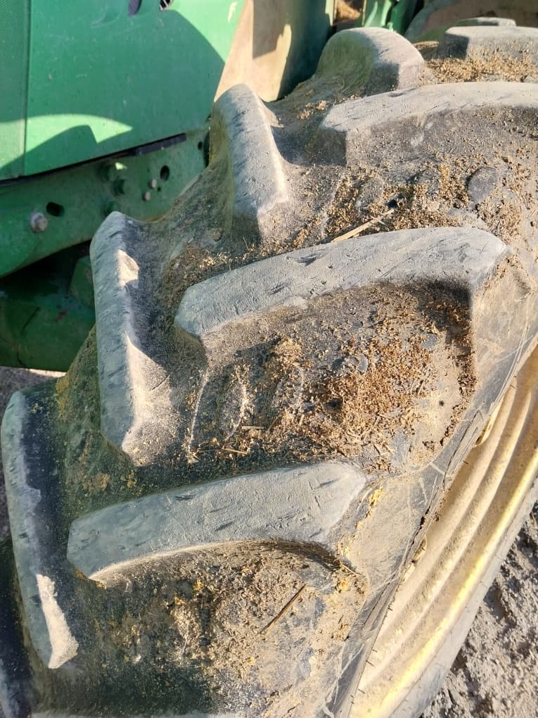 2013 John Deere 6150R Image