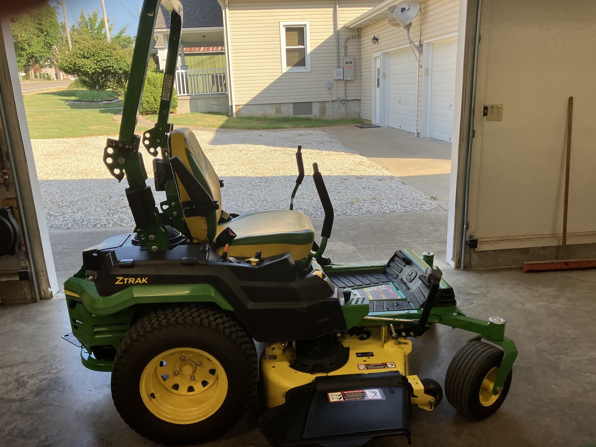 2021 John Deere Z530R Image