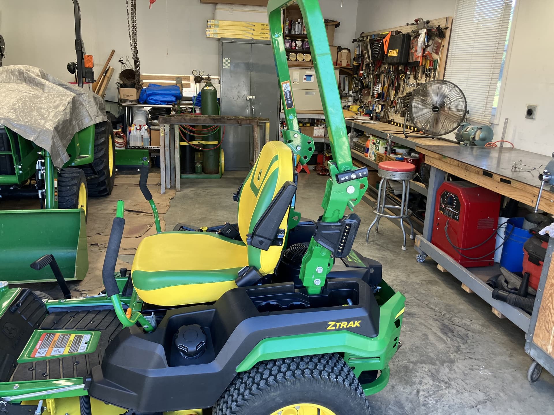 2021 John Deere Z530R Image
