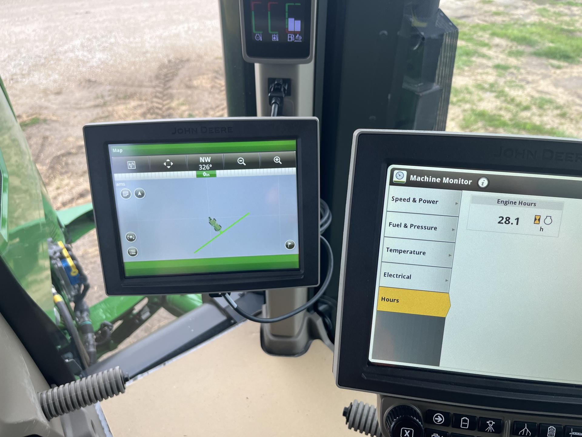 2024 John Deere 400R Image