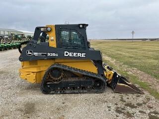 2018 John Deere 325G Image