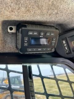 2018 John Deere 325G Image