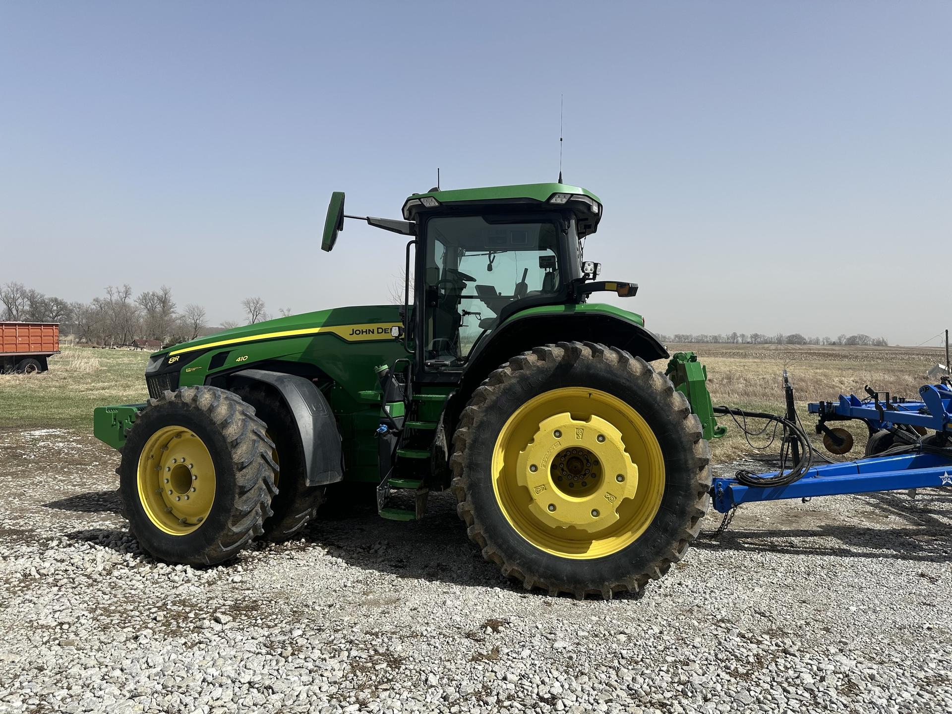 2020 John Deere 8R 410 Image