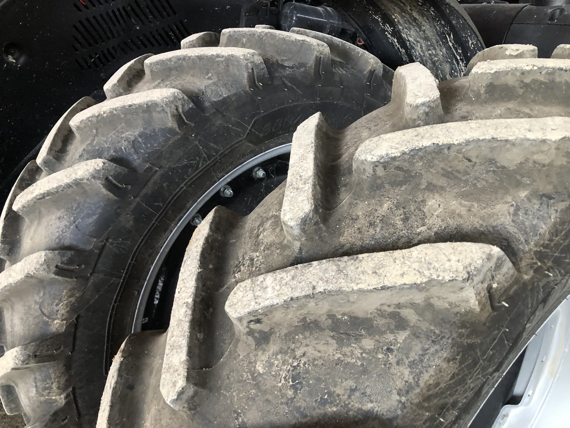 2024 Case IH Magnum 310 AFS Image