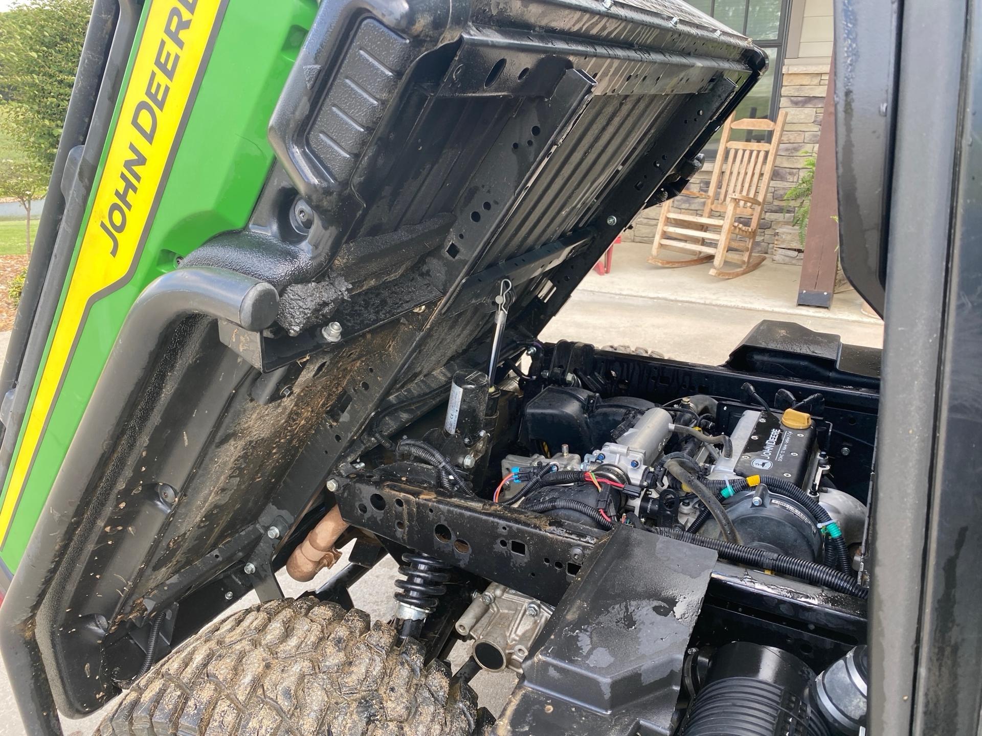 2022 John Deere XUV 835R Image