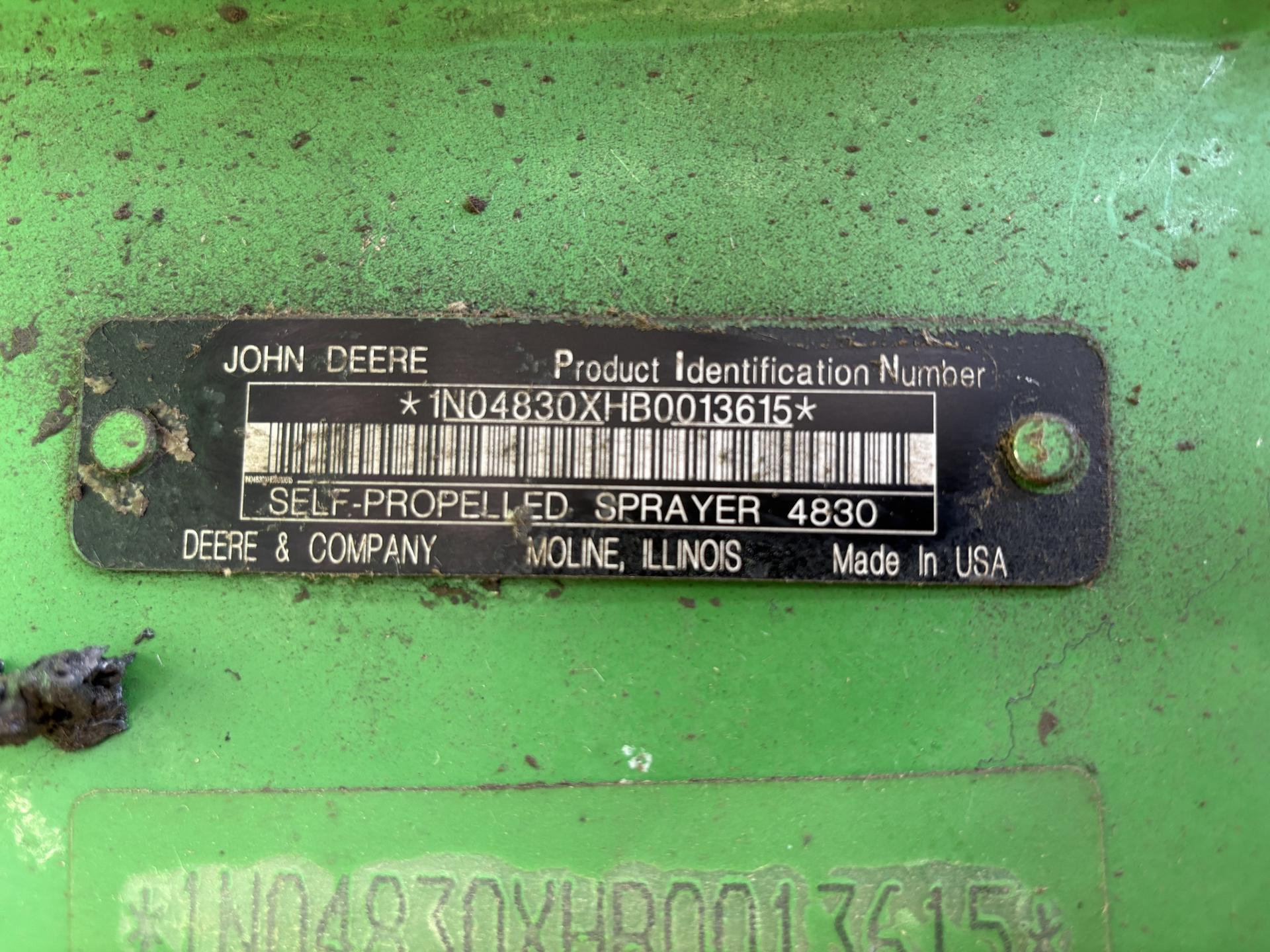 2011 John Deere 4830 Image