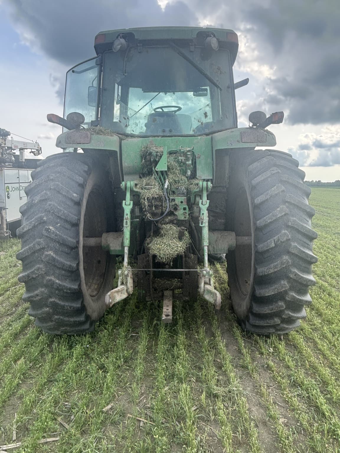 2004 John Deere 7920 Image