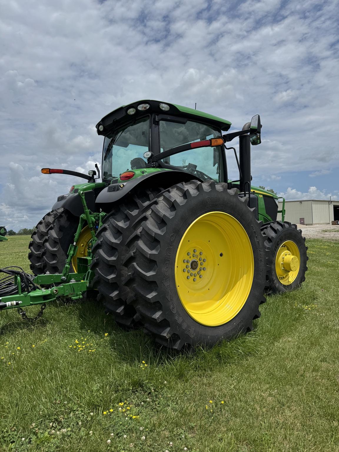 2023 John Deere 6R 175 Image