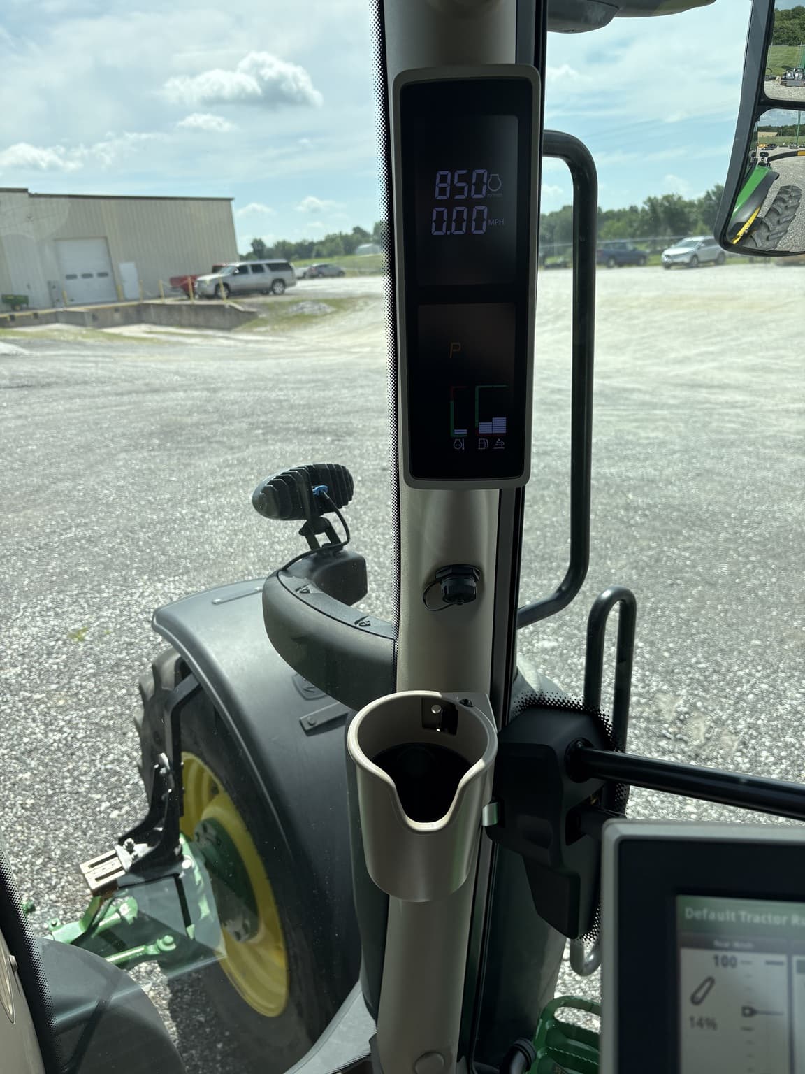 2023 John Deere 6R 195 Image