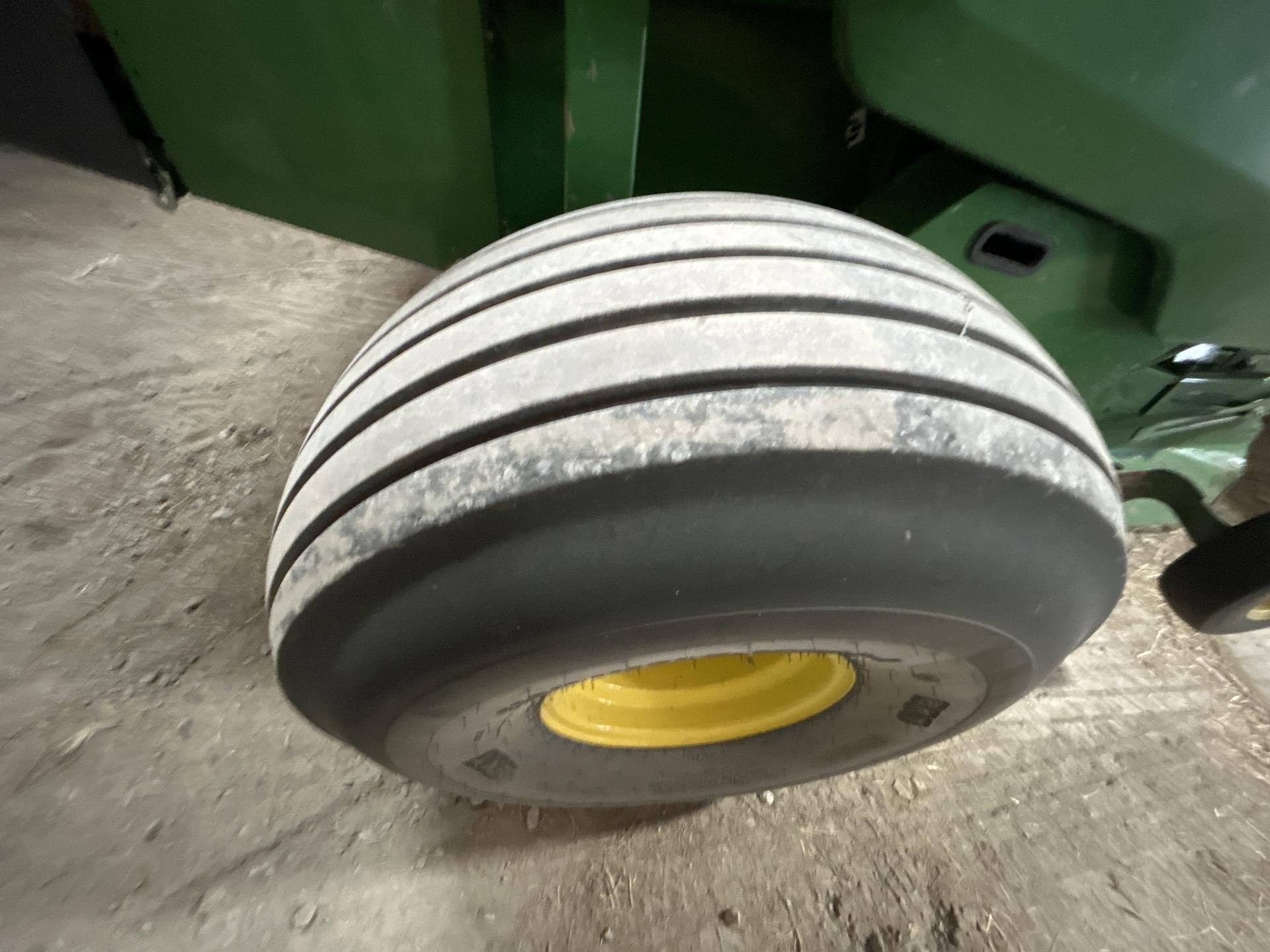 2022 John Deere 560M Image