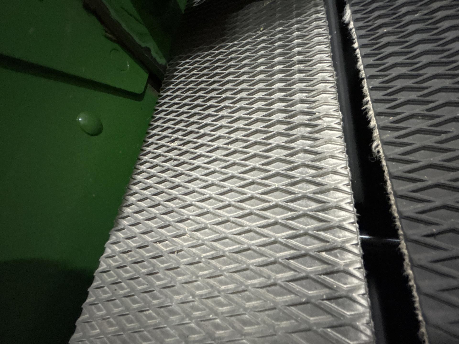 2022 John Deere 560M Image