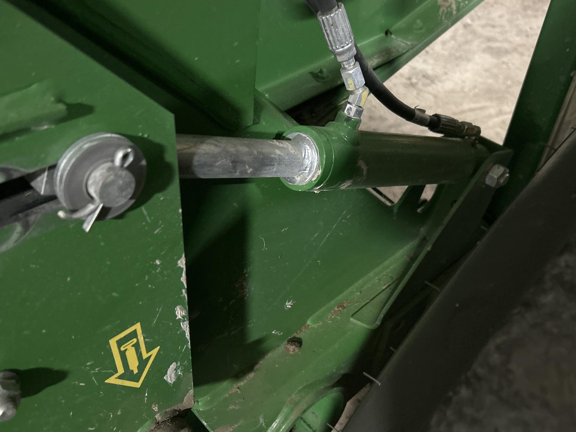 2022 John Deere 560M Image