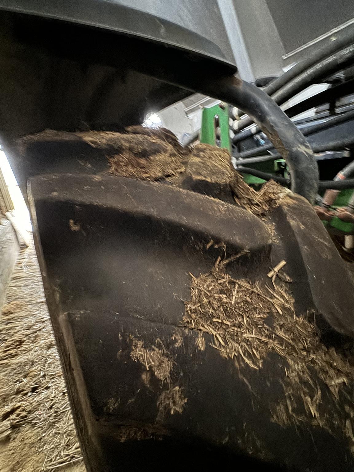 2017 John Deere R4038 Image