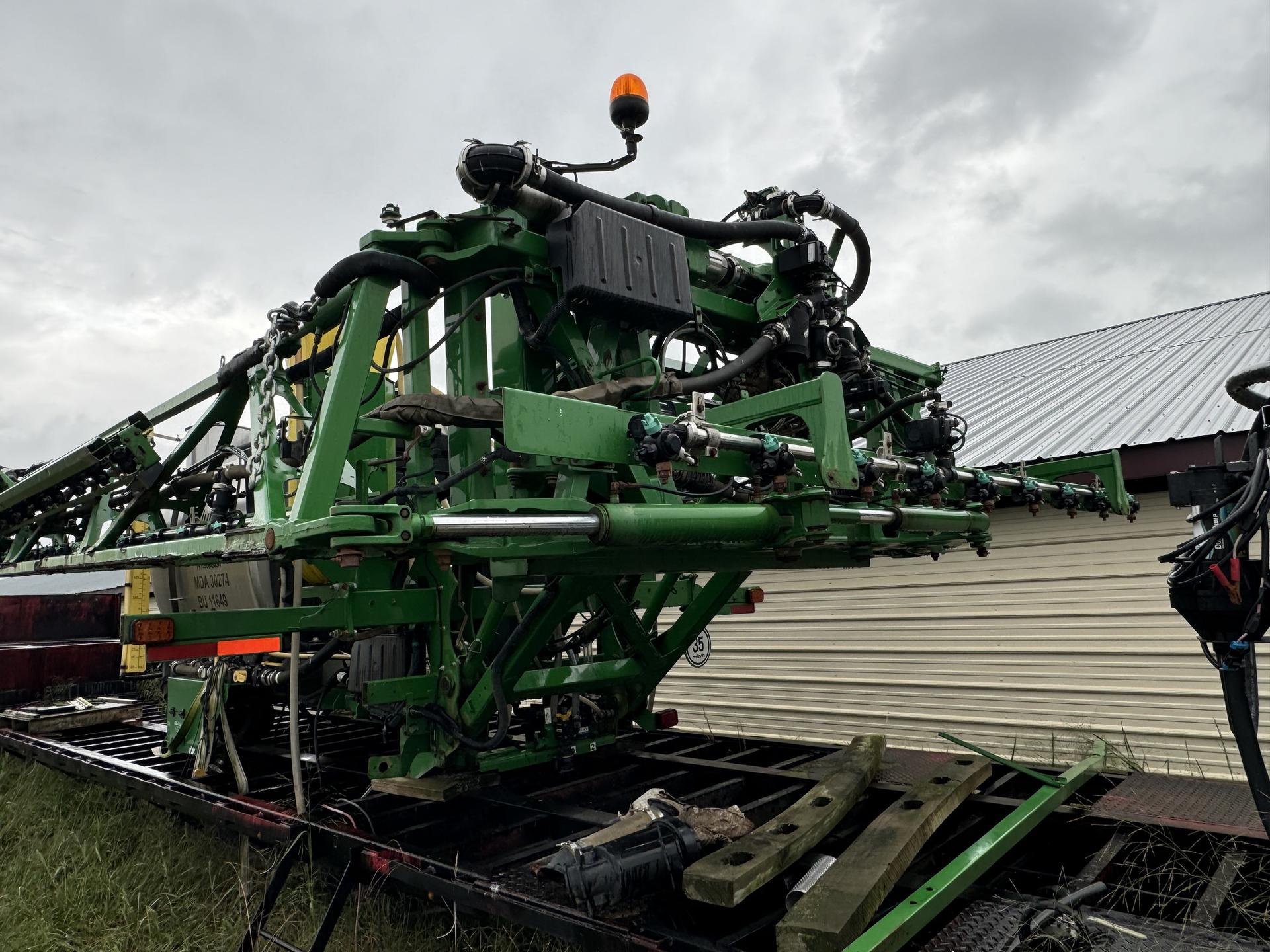 2017 John Deere R4038 Image