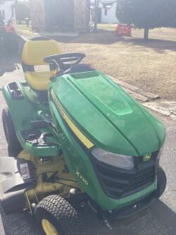 2017 John Deere X330 Image