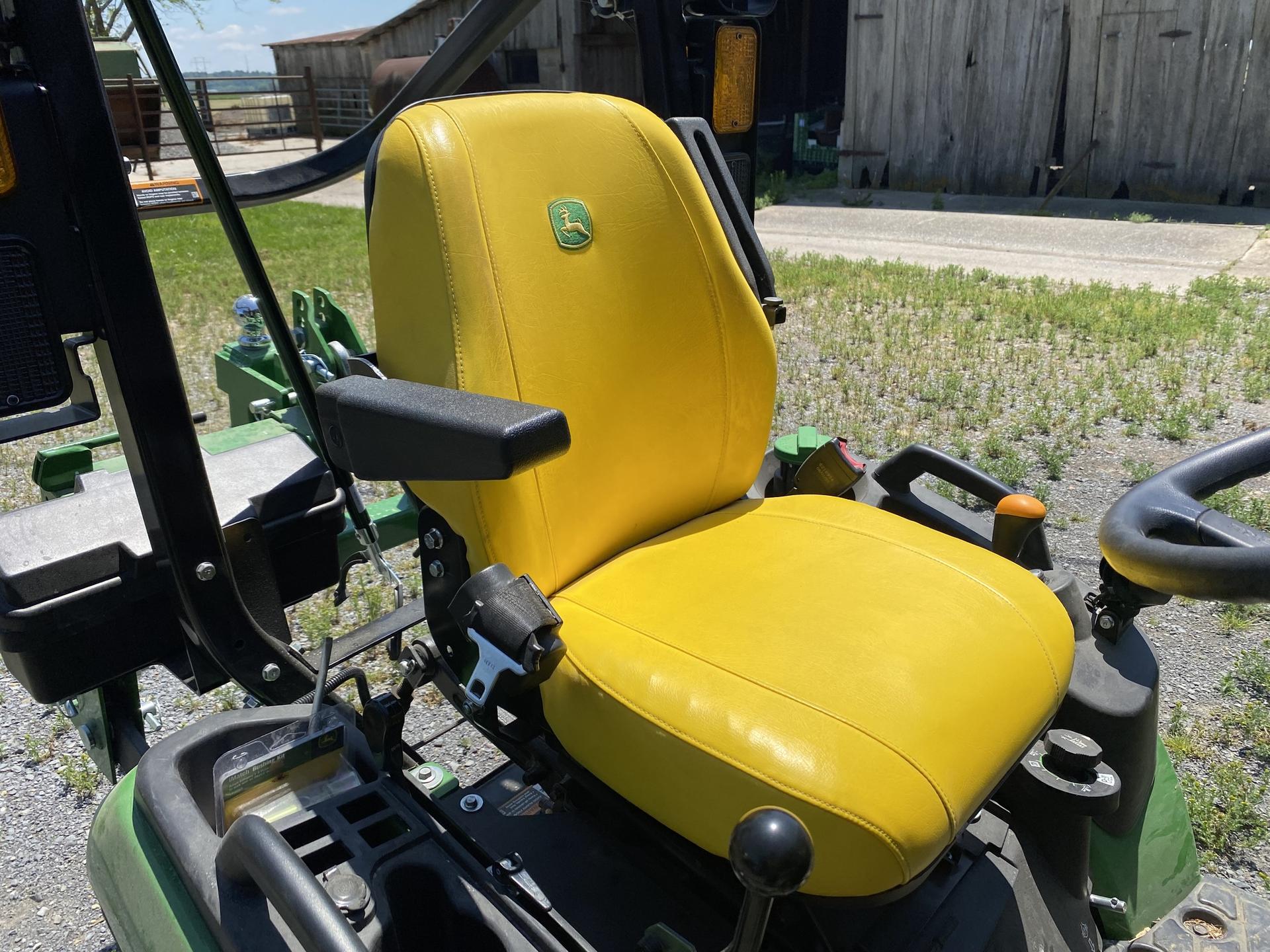 2024 John Deere 1025R Image